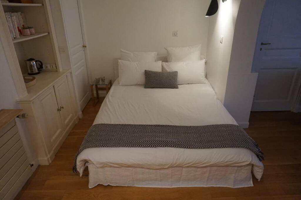 Le Calme A 2 Pas De Paris Apartment Levallois-Perret Ngoại thất bức ảnh
